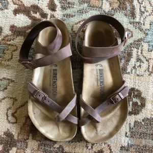 Women’s Leather Gladiator Birkenstocks